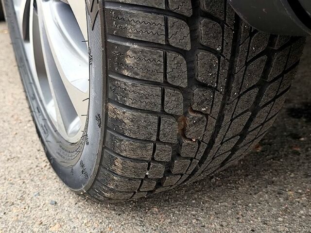 Сірий Ніссан Кашкай, об'ємом двигуна 1.5 л та пробігом 208 тис. км за 10700 $, фото 13 на Automoto.ua