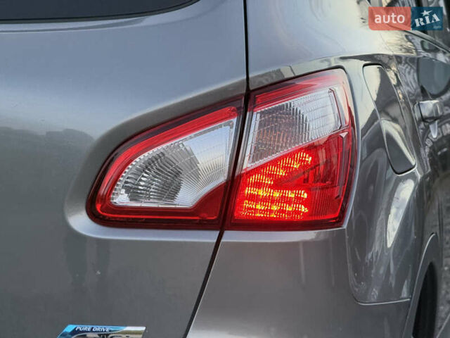 Сірий Ніссан Кашкай, об'ємом двигуна 1.6 л та пробігом 250 тис. км за 10700 $, фото 27 на Automoto.ua