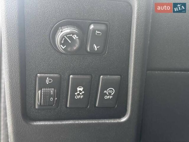 Серый Ниссан Кашкай, объемом двигателя 1.6 л и пробегом 231 тыс. км за 8999 $, фото 2 на Automoto.ua