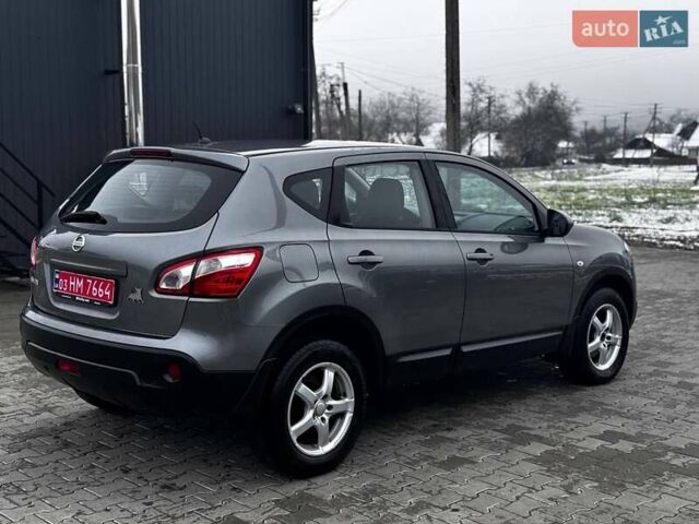 Серый Ниссан Кашкай, объемом двигателя 1.6 л и пробегом 231 тыс. км за 8999 $, фото 14 на Automoto.ua