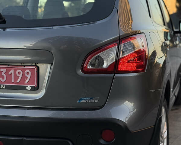 Серый Ниссан Кашкай, объемом двигателя 1.5 л и пробегом 221 тыс. км за 10499 $, фото 30 на Automoto.ua