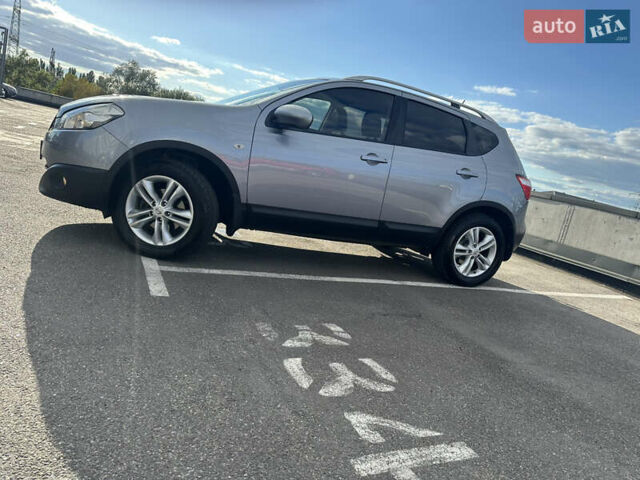 Серый Ниссан Кашкай, объемом двигателя 1.5 л и пробегом 220 тыс. км за 9600 $, фото 9 на Automoto.ua