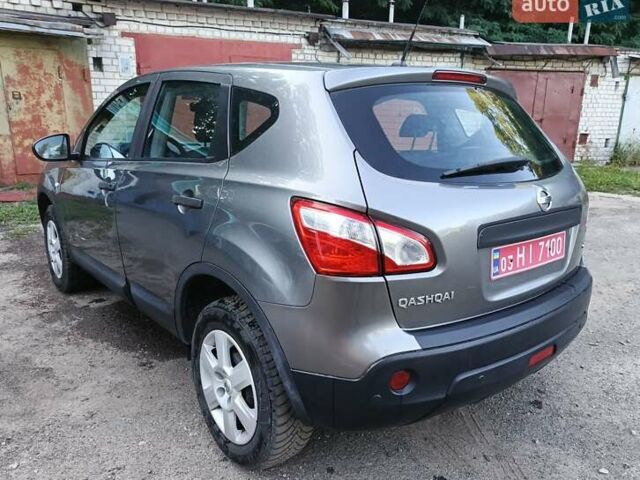 Сірий Ніссан Кашкай, об'ємом двигуна 1.5 л та пробігом 225 тис. км за 9500 $, фото 22 на Automoto.ua