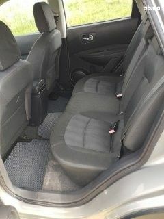 Серый Ниссан Кашкай, объемом двигателя 1.5 л и пробегом 231 тыс. км за 9900 $, фото 5 на Automoto.ua