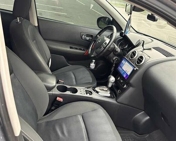 Сірий Ніссан Кашкай, об'ємом двигуна 2 л та пробігом 132 тис. км за 11300 $, фото 9 на Automoto.ua