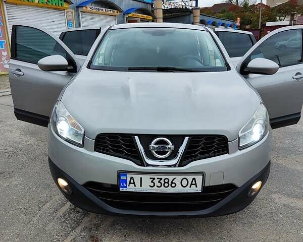 Серый Ниссан Кашкай, объемом двигателя 1.5 л и пробегом 230 тыс. км за 10450 $, фото 4 на Automoto.ua