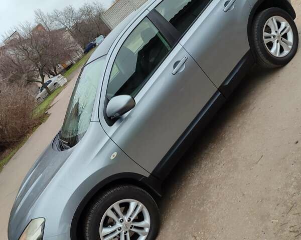 Серый Ниссан Кашкай, объемом двигателя 1.5 л и пробегом 192 тыс. км за 10200 $, фото 14 на Automoto.ua