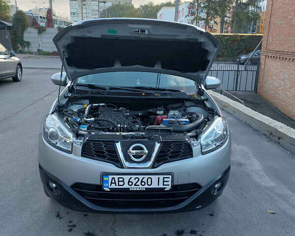 Серый Ниссан Кашкай, объемом двигателя 1.6 л и пробегом 177 тыс. км за 10600 $, фото 9 на Automoto.ua