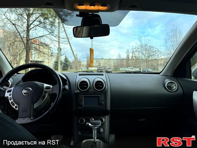 Серый Ниссан Кашкай, объемом двигателя 2 л и пробегом 187 тыс. км за 11200 $, фото 5 на Automoto.ua