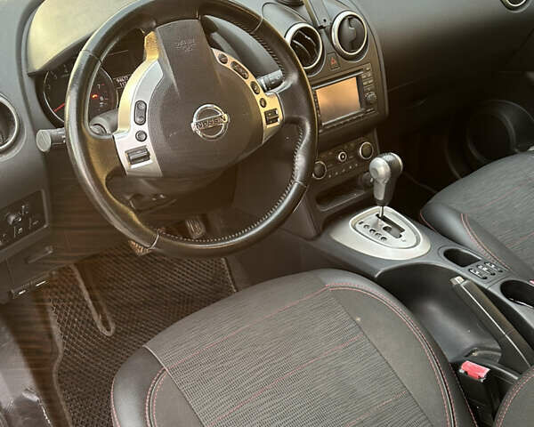 Серый Ниссан Кашкай, объемом двигателя 2 л и пробегом 95 тыс. км за 11300 $, фото 8 на Automoto.ua