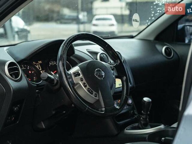Серый Ниссан Кашкай, объемом двигателя 1.46 л и пробегом 324 тыс. км за 10500 $, фото 15 на Automoto.ua