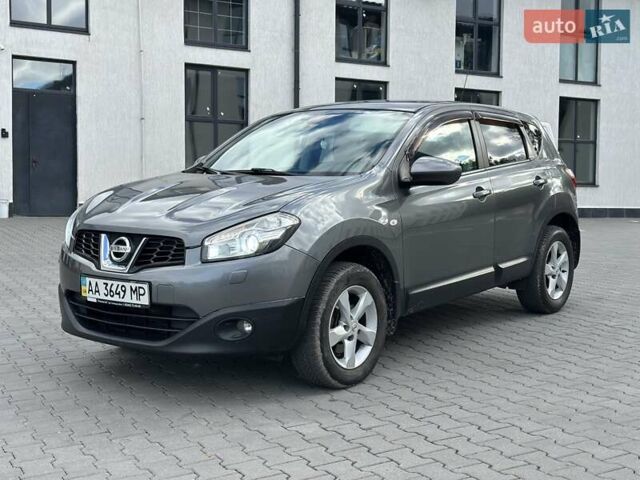 Ниссан Кашкай 2011 в Хмельницком на Automoto.ua Серый Ниссан Кашкай, объемом двигателя 2 л и пробегом 202 тыс. км за 10500 $, фото 3 на Automoto.ua