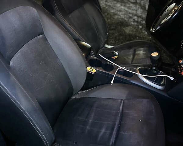 Сірий Ніссан Кашкай, об'ємом двигуна 1.5 л та пробігом 280 тис. км за 10700 $, фото 11 на Automoto.ua