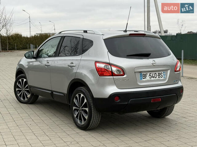 Серый Ниссан Кашкай, объемом двигателя 1.5 л и пробегом 220 тыс. км за 10400 $, фото 13 на Automoto.ua