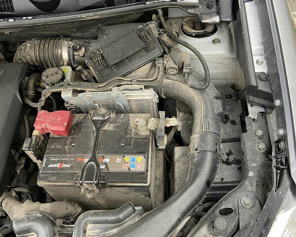 Серый Ниссан Кашкай, объемом двигателя 2 л и пробегом 262 тыс. км за 11200 $, фото 38 на Automoto.ua