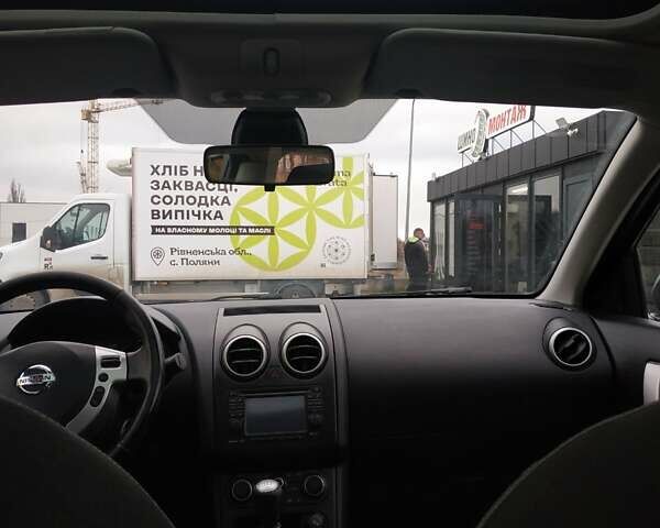 Сірий Ніссан Кашкай, об'ємом двигуна 1.5 л та пробігом 245 тис. км за 10500 $, фото 12 на Automoto.ua