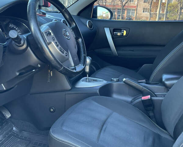 Сірий Ніссан Кашкай, об'ємом двигуна 2 л та пробігом 200 тис. км за 10450 $, фото 17 на Automoto.ua