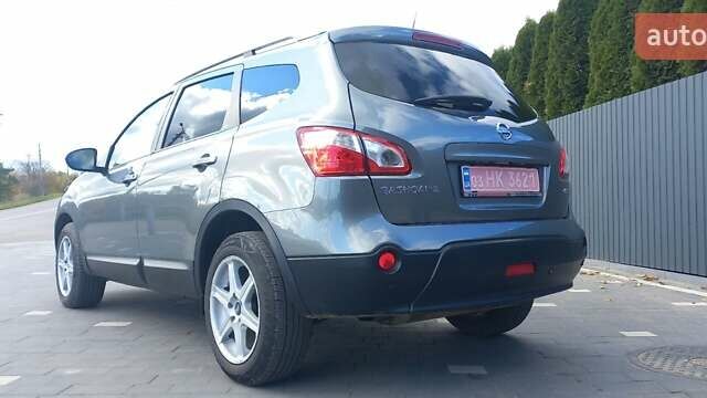 Серый Ниссан Кашкай, объемом двигателя 2 л и пробегом 250 тыс. км за 10800 $, фото 12 на Automoto.ua
