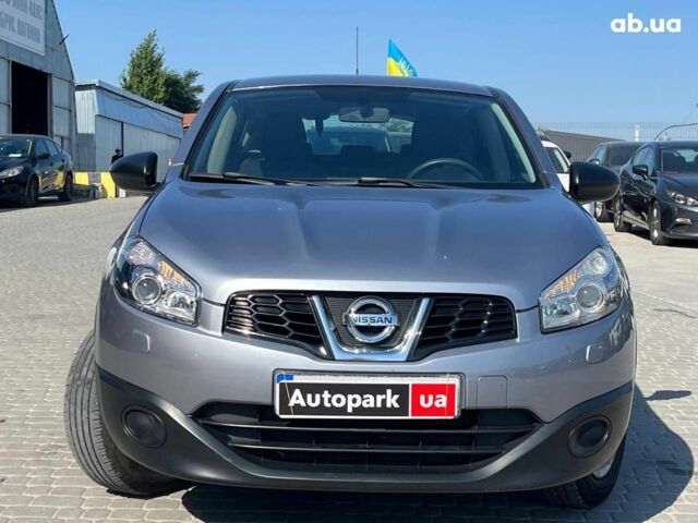 Сірий Ніссан Кашкай, об'ємом двигуна 1.6 л та пробігом 144 тис. км за 10990 $, фото 1 на Automoto.ua