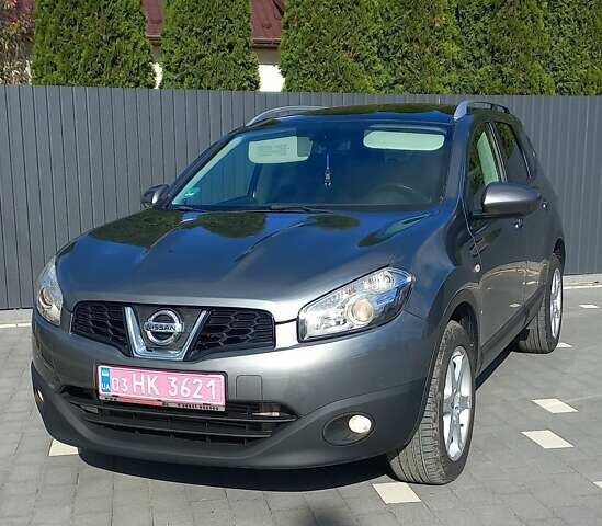 Серый Ниссан Кашкай, объемом двигателя 2 л и пробегом 250 тыс. км за 10800 $, фото 23 на Automoto.ua