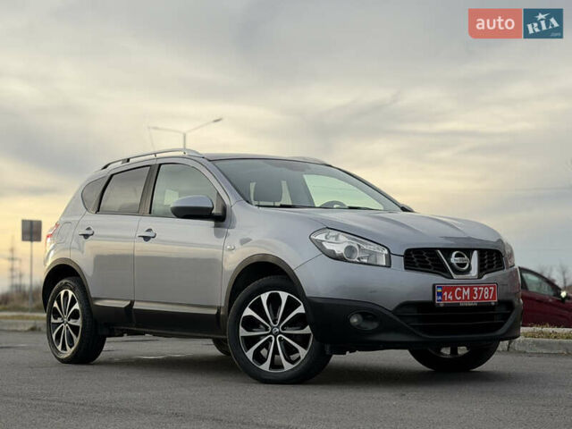 Сірий Ніссан Кашкай, об'ємом двигуна 1.6 л та пробігом 185 тис. км за 11799 $, фото 5 на Automoto.ua