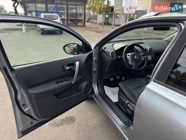 Серый Ниссан Кашкай, объемом двигателя 0 л и пробегом 232 тыс. км за 12200 $, фото 33 на Automoto.ua