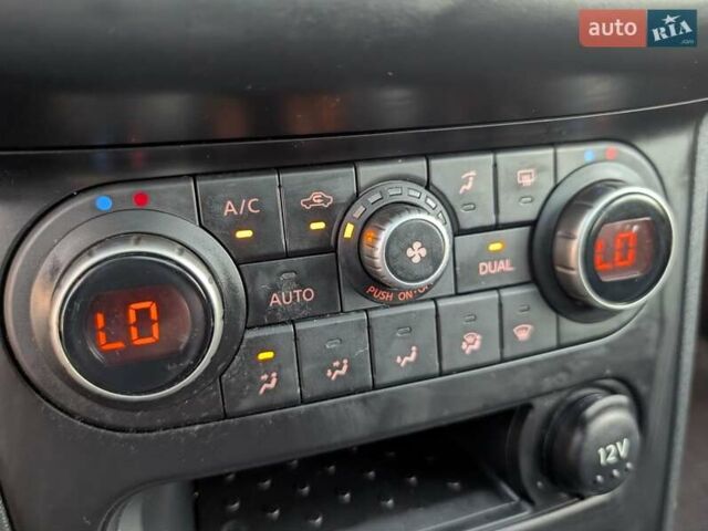 Серый Ниссан Кашкай, объемом двигателя 1.5 л и пробегом 201 тыс. км за 11200 $, фото 28 на Automoto.ua