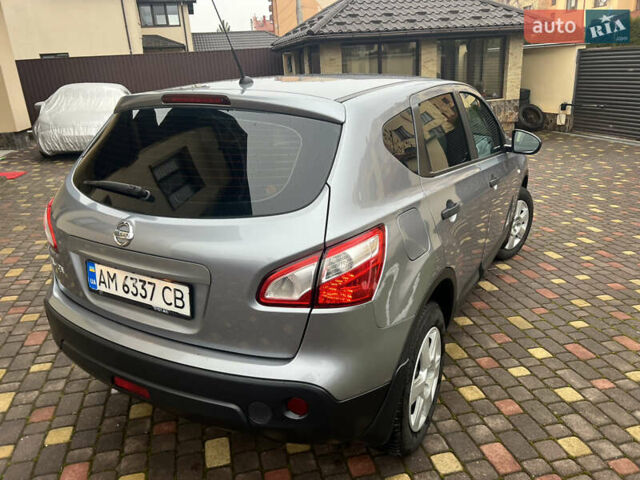 Сірий Ніссан Кашкай, об'ємом двигуна 2 л та пробігом 142 тис. км за 9750 $, фото 16 на Automoto.ua