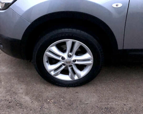 Серый Ниссан Кашкай, объемом двигателя 1.5 л и пробегом 225 тыс. км за 11699 $, фото 98 на Automoto.ua