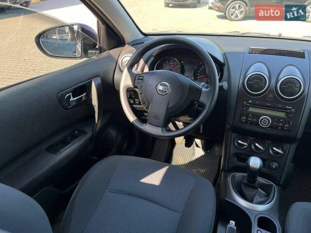 Серый Ниссан Кашкай, объемом двигателя 1.6 л и пробегом 144 тыс. км за 10990 $, фото 24 на Automoto.ua