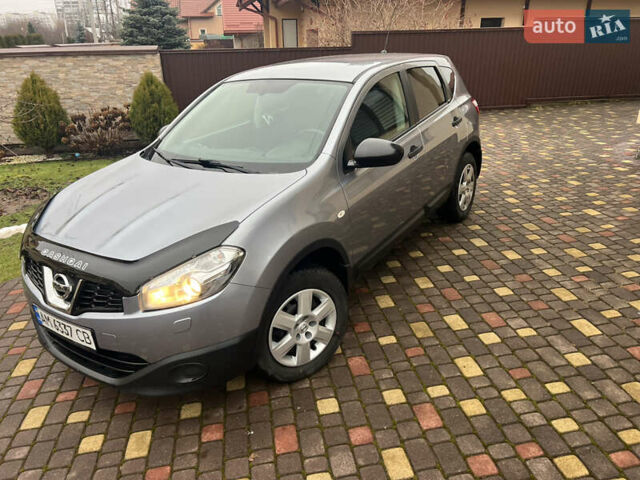 Сірий Ніссан Кашкай, об'ємом двигуна 2 л та пробігом 142 тис. км за 9750 $, фото 27 на Automoto.ua