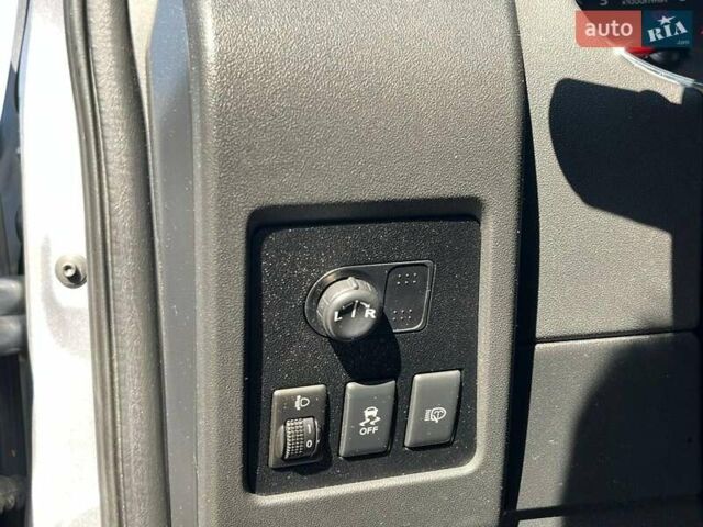 Серый Ниссан Кашкай, объемом двигателя 1.6 л и пробегом 144 тыс. км за 10990 $, фото 36 на Automoto.ua