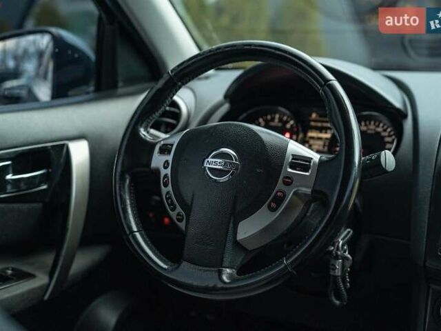 Серый Ниссан Кашкай, объемом двигателя 1.46 л и пробегом 324 тыс. км за 10500 $, фото 17 на Automoto.ua