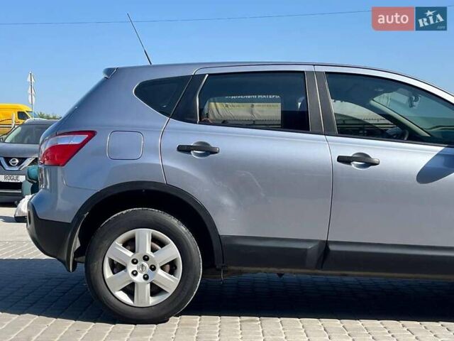 Серый Ниссан Кашкай, объемом двигателя 1.6 л и пробегом 144 тыс. км за 10990 $, фото 9 на Automoto.ua