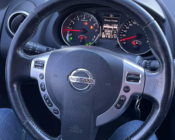 Сірий Ніссан Кашкай, об'ємом двигуна 2 л та пробігом 200 тис. км за 10450 $, фото 26 на Automoto.ua