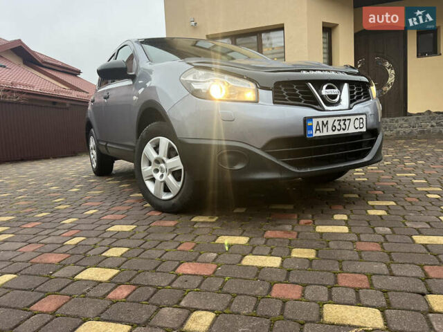 Сірий Ніссан Кашкай, об'ємом двигуна 2 л та пробігом 142 тис. км за 9750 $, фото 3 на Automoto.ua