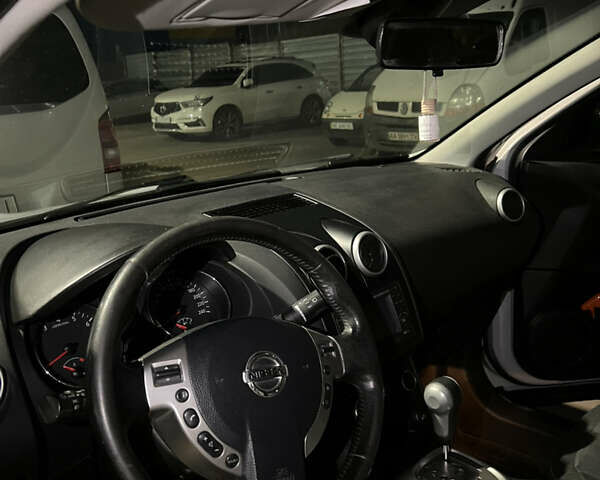 Серый Ниссан Кашкай, объемом двигателя 2 л и пробегом 220 тыс. км за 9500 $, фото 11 на Automoto.ua