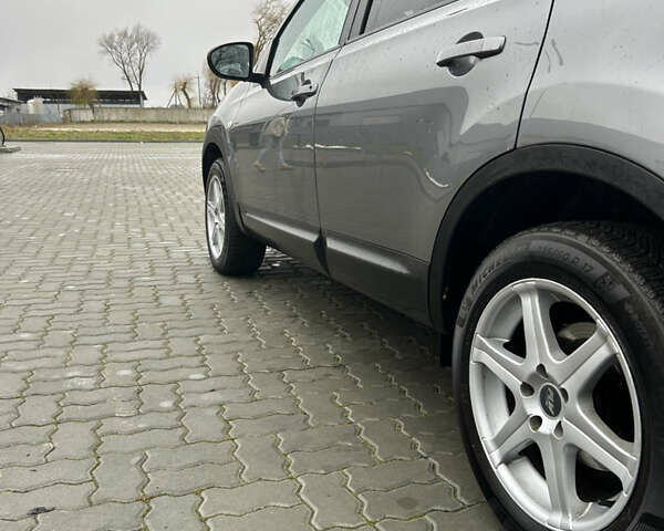 Серый Ниссан Кашкай, объемом двигателя 2 л и пробегом 252 тыс. км за 10300 $, фото 11 на Automoto.ua