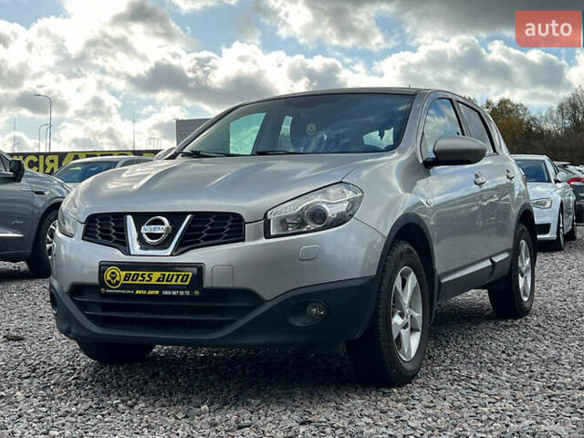 Серый Ниссан Кашкай, объемом двигателя 2 л и пробегом 150 тыс. км за 9999 $, фото 2 на Automoto.ua