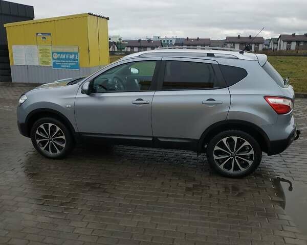 Сірий Ніссан Кашкай, об'ємом двигуна 1.5 л та пробігом 245 тис. км за 10500 $, фото 22 на Automoto.ua