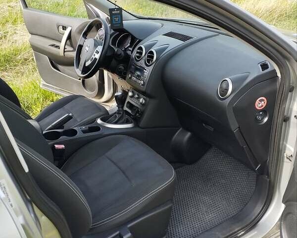 Сірий Ніссан Кашкай, об'ємом двигуна 1.5 л та пробігом 230 тис. км за 9900 $, фото 9 на Automoto.ua