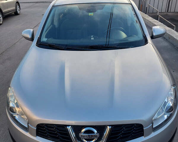 Серый Ниссан Кашкай, объемом двигателя 1.6 л и пробегом 177 тыс. км за 10600 $, фото 6 на Automoto.ua