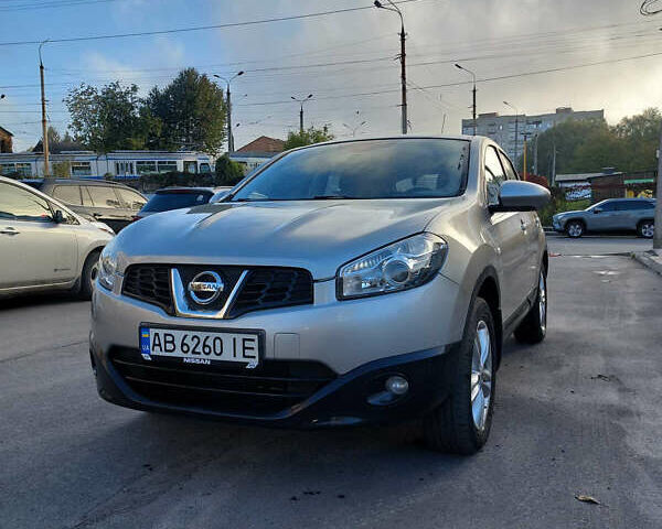 Серый Ниссан Кашкай, объемом двигателя 1.6 л и пробегом 177 тыс. км за 10600 $, фото 5 на Automoto.ua