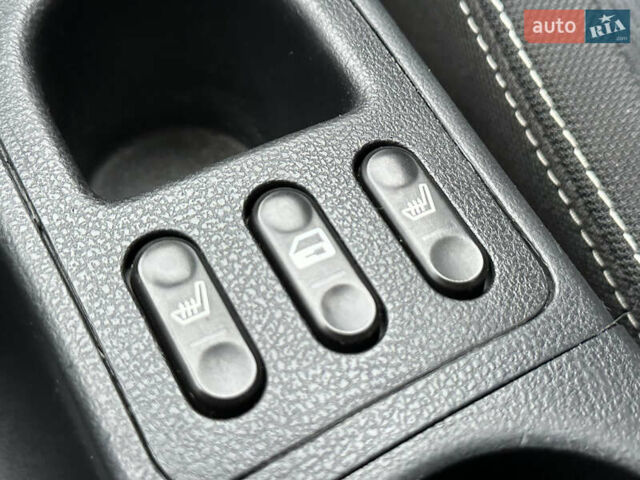 Серый Ниссан Кашкай, объемом двигателя 1.46 л и пробегом 293 тыс. км за 9500 $, фото 41 на Automoto.ua