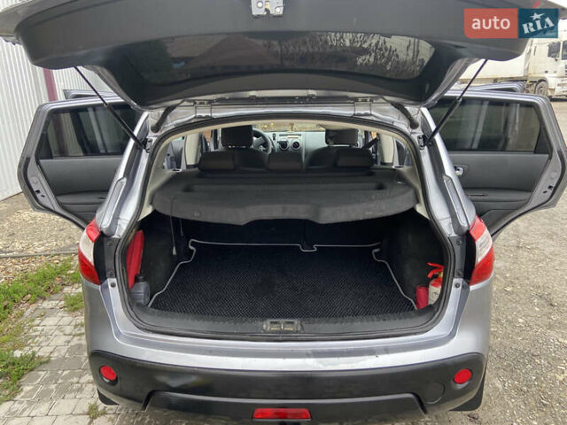 Серый Ниссан Кашкай, объемом двигателя 2 л и пробегом 262 тыс. км за 11200 $, фото 12 на Automoto.ua