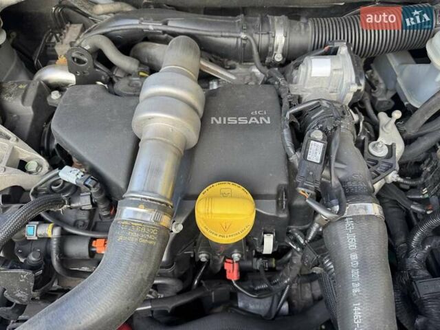 Серый Ниссан Кашкай, объемом двигателя 1.5 л и пробегом 279 тыс. км за 9300 $, фото 7 на Automoto.ua