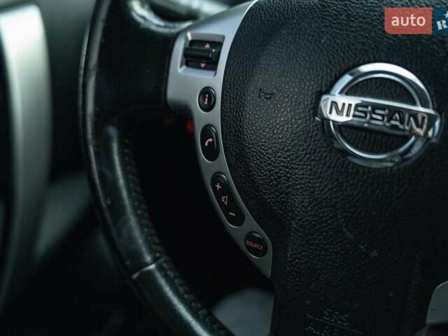 Серый Ниссан Кашкай, объемом двигателя 1.46 л и пробегом 324 тыс. км за 10500 $, фото 19 на Automoto.ua