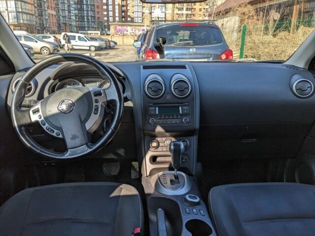 Серый Ниссан Кашкай, объемом двигателя 2 л и пробегом 287 тыс. км за 9450 $, фото 1 на Automoto.ua