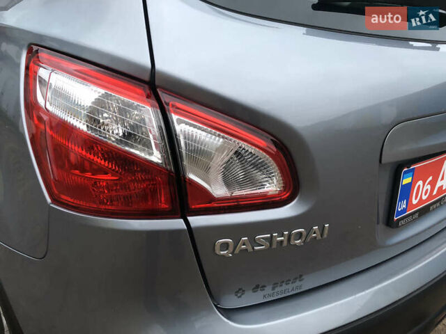 Серый Ниссан Кашкай, объемом двигателя 1.5 л и пробегом 225 тыс. км за 11699 $, фото 9 на Automoto.ua