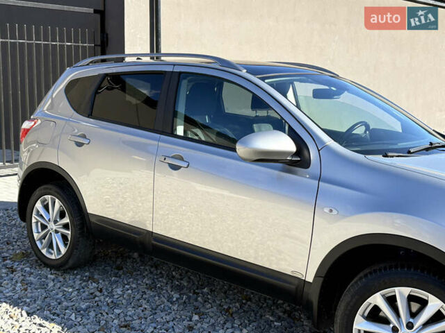 Ниссан Кашкай 2011 в Коломые на Automoto.ua Серый Ниссан Кашкай, объемом двигателя 1.5 л и пробегом 245 тыс. км за 10350 $, фото 4 на Automoto.ua